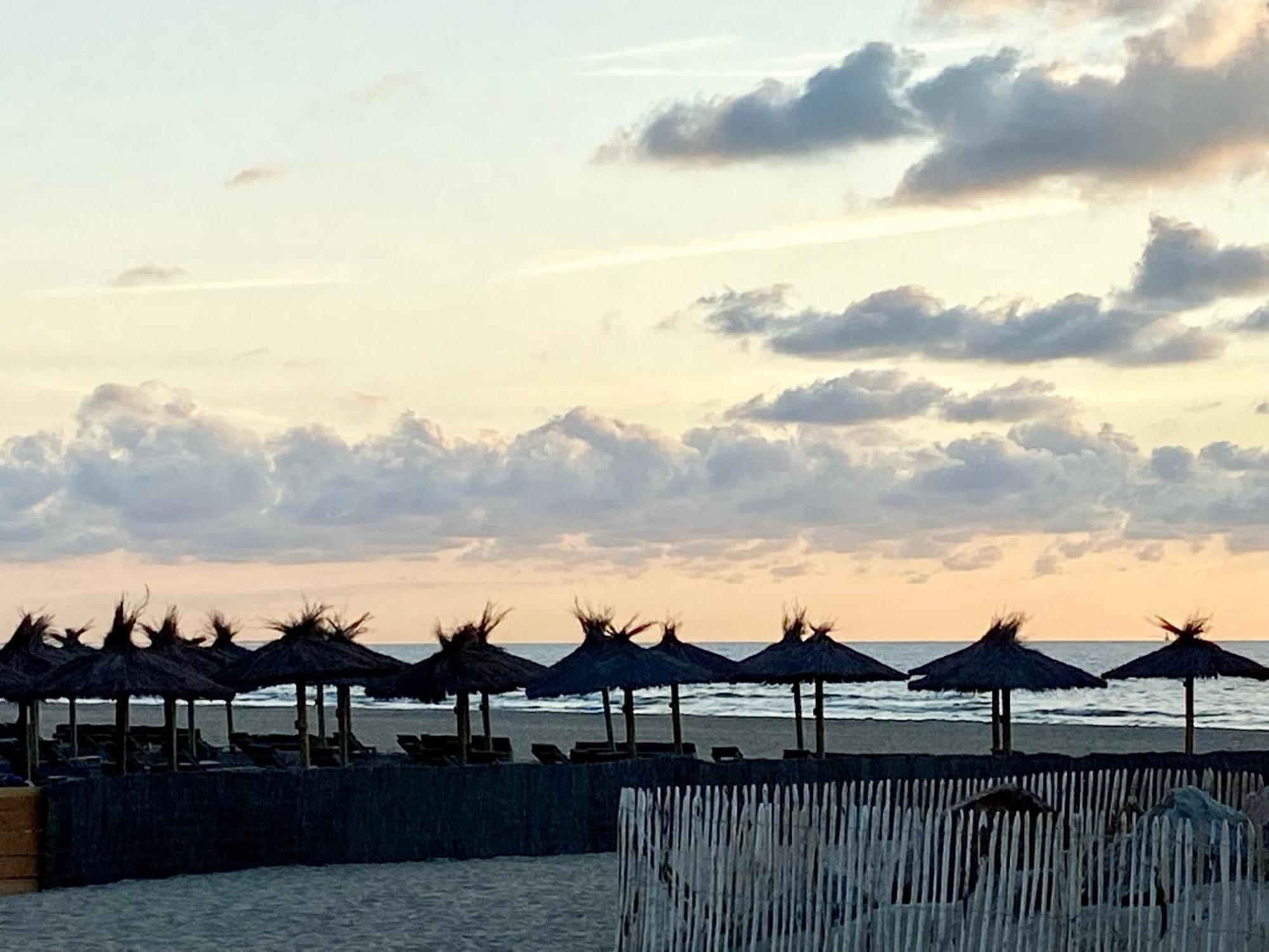 Superbe 3 Pieces Les Planches Vue Deauville Tourgéville